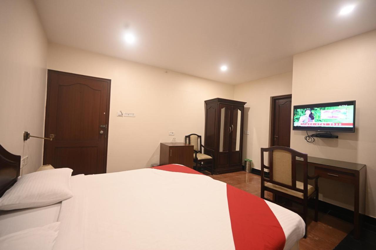 Hotel Bhagavath Gardens Chengannur Exterior photo